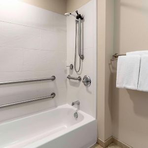 King Studio Accessible Tub Disability Access